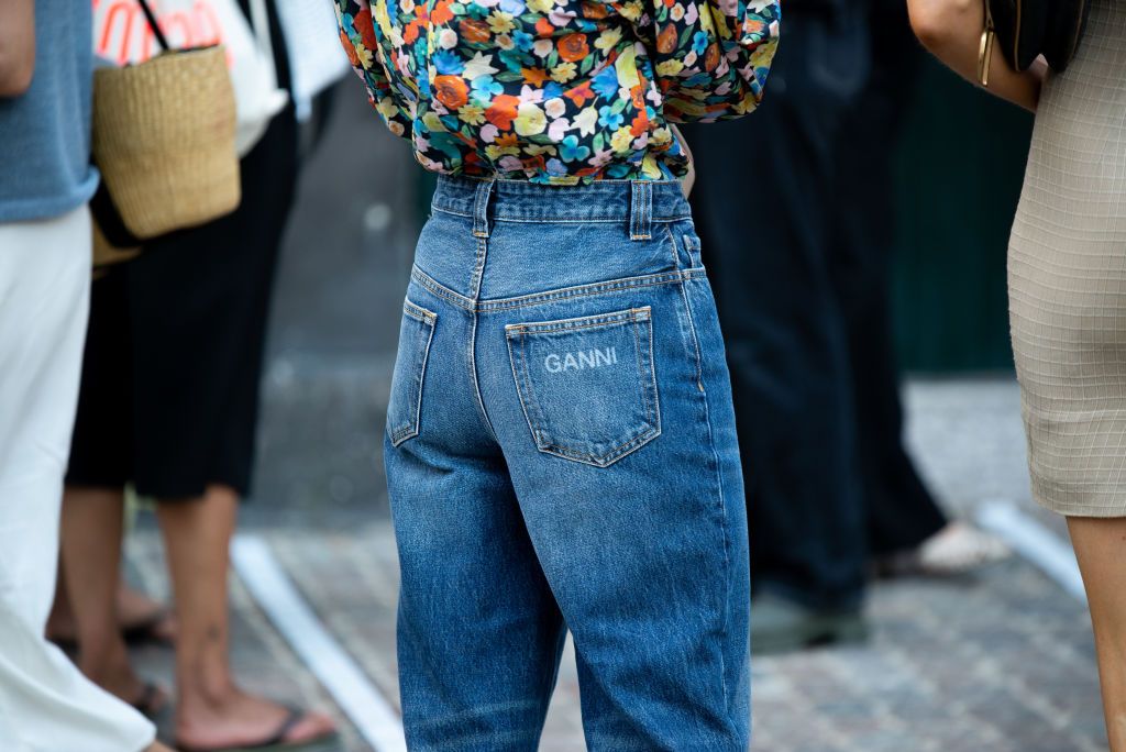 Are skinny jeans out of style 2021? The Random Forest